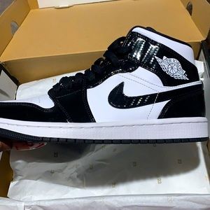 Air Jordan 1 mid black/white